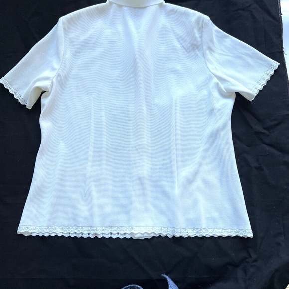 CARTE Knit Top Short Sleeve Collared Vintage Lace Flower Buttons Pockets Cream L - Picture 5 of 7